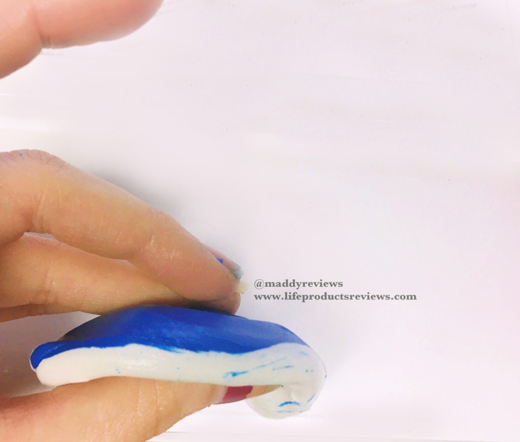 teeth-whitening-impression-putty-mixing-in-action-instructions